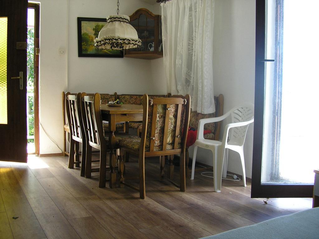 Apartment Bilic Klenovica Quarto foto